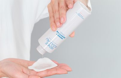 Renee Rouleau non Alcoholic toner being used