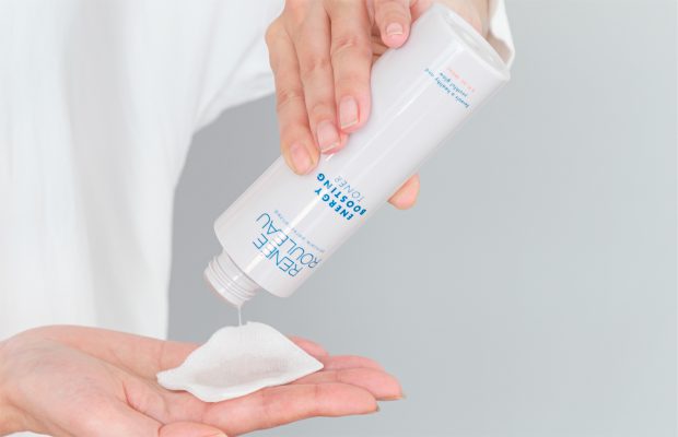 Renee Rouleau non Alcoholic toner being used