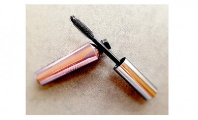 a open eye mascara